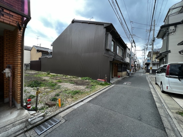 上京区　西陣エリア、登記46.7坪の変形地