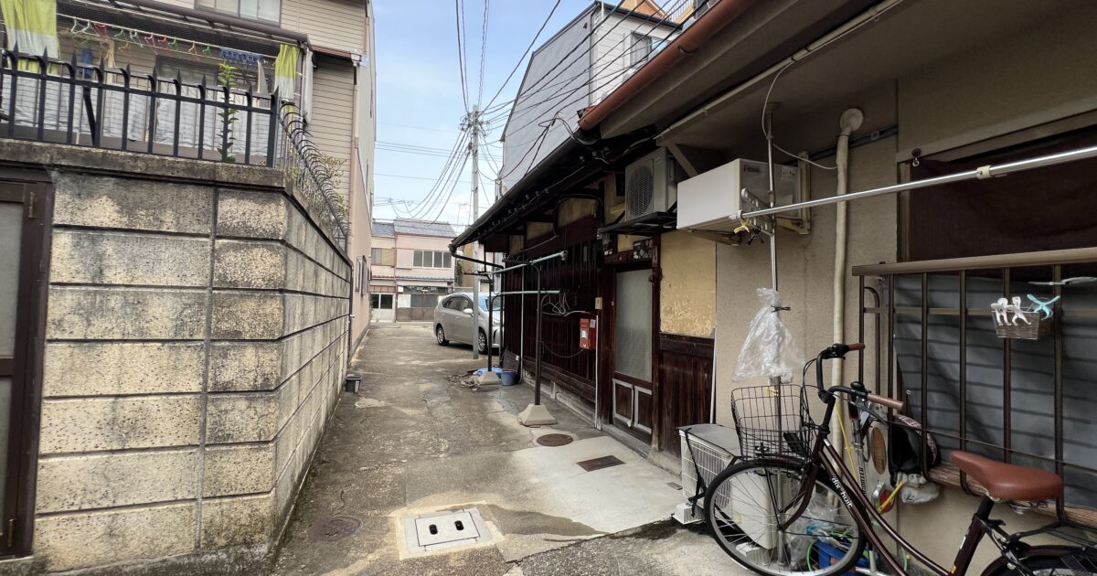 築年数不詳の再建築不可物件